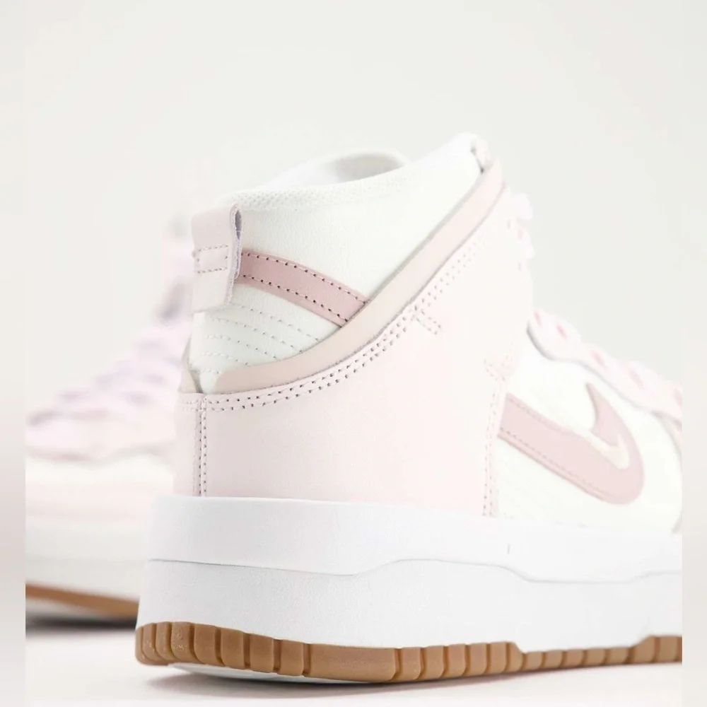 Nike Dunk High Rebel sneakers in sail/pink oxford size 9